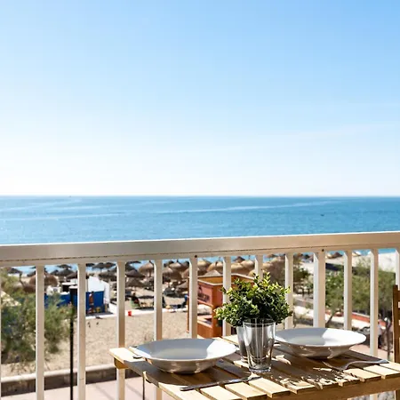 Ventana Al Mar *